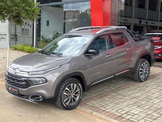 FIAT TORO 2.0 16V TURBO DIESEL VOLCANO 4WD AT9